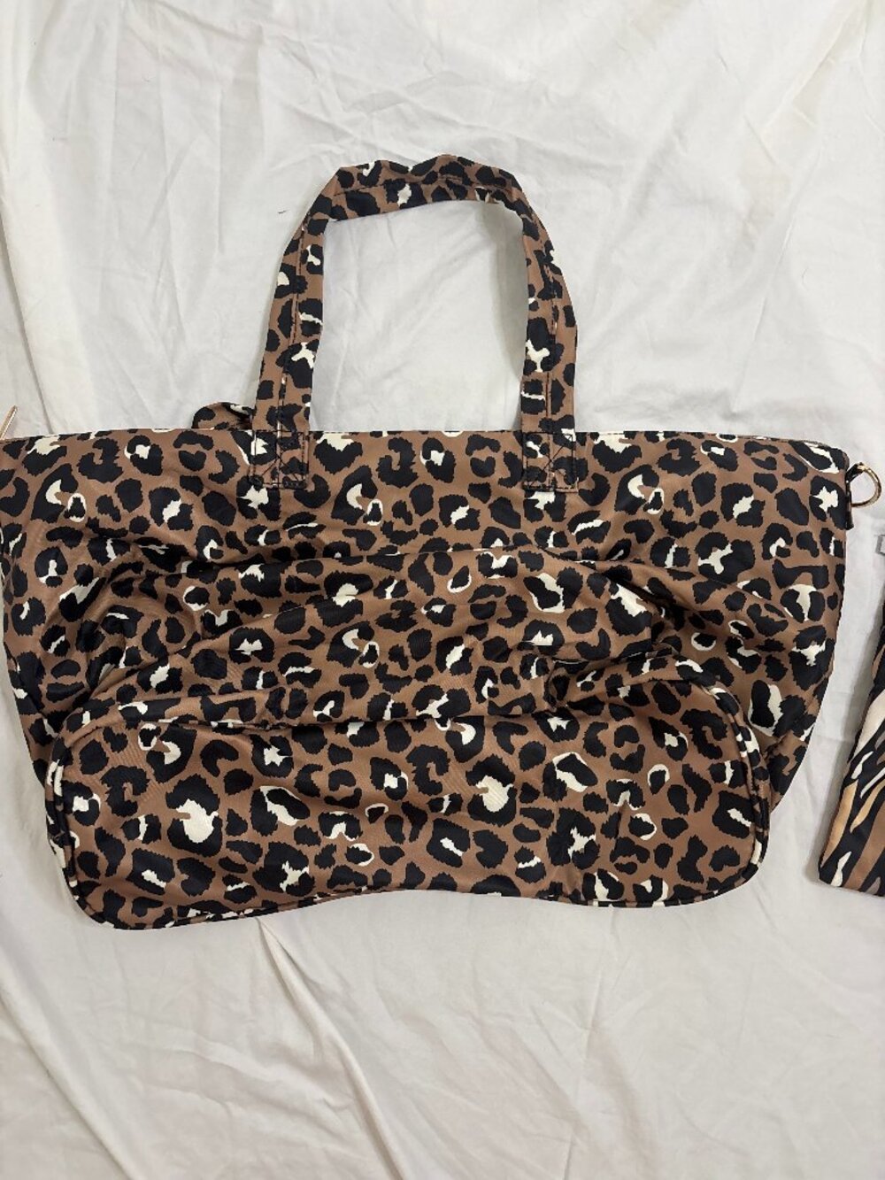 Marley Lilly Cheetah Print Bag with Pouch